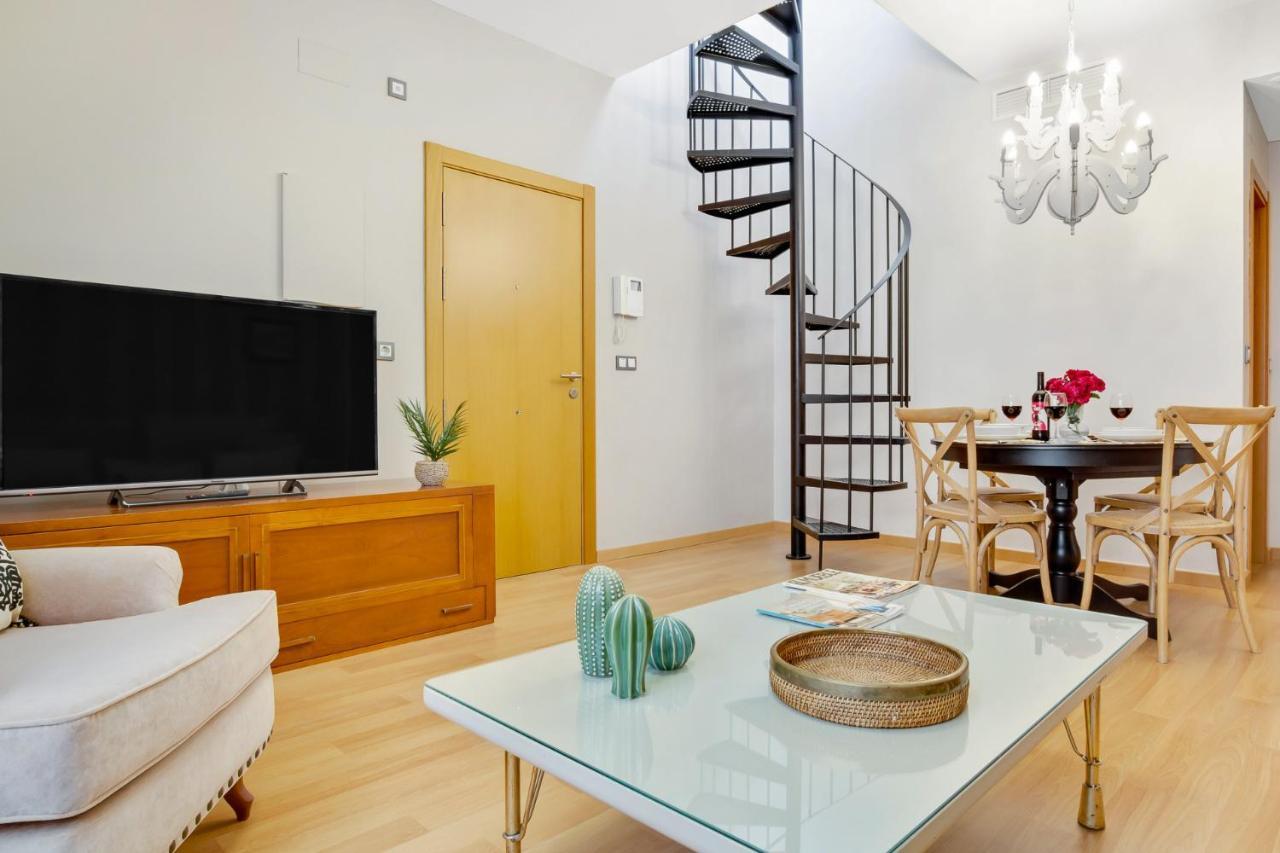 -Malagasunapts-City Centre Terrace Pool Parking מראה חיצוני תמונה
